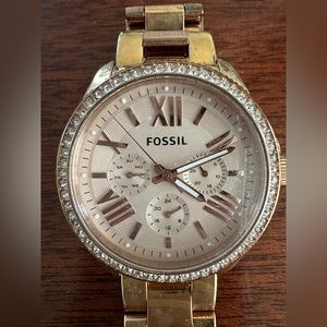 Fossil rose gold watch